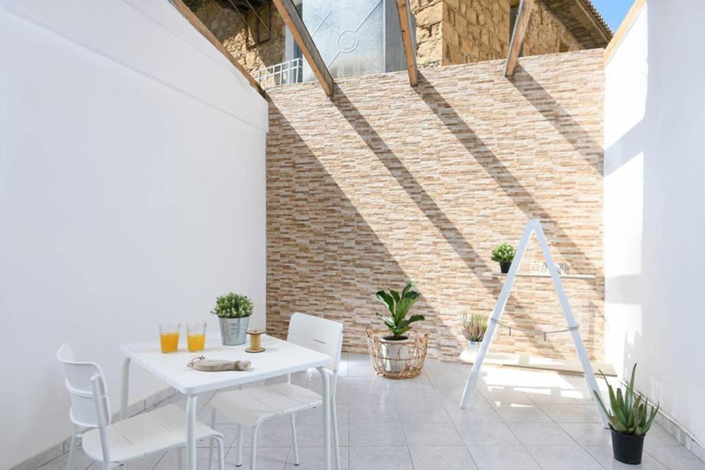 Stylish Apartment By City Center B Heraklion  ภายนอก รูปภาพ